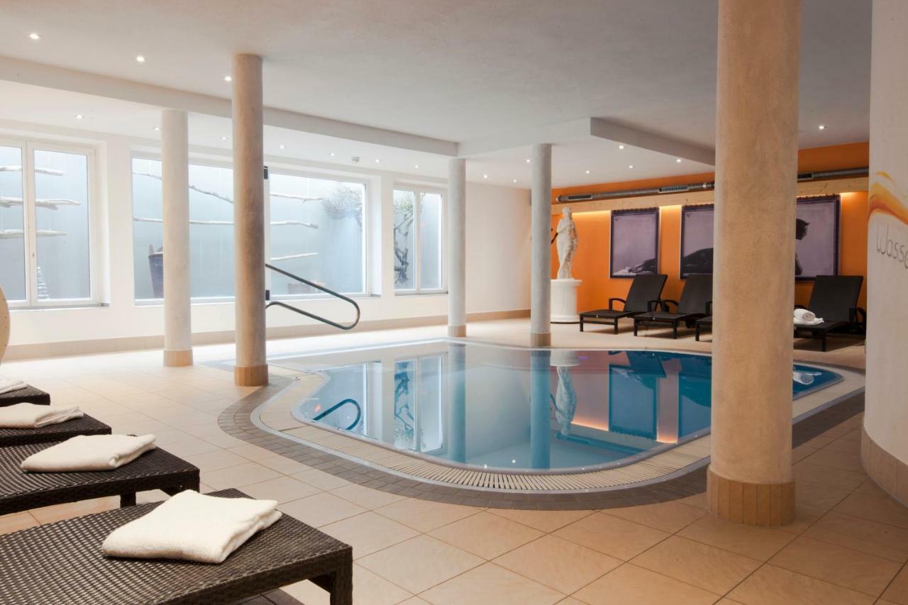 Familienhotel Alpina All Inklusive 웬스 외부 사진