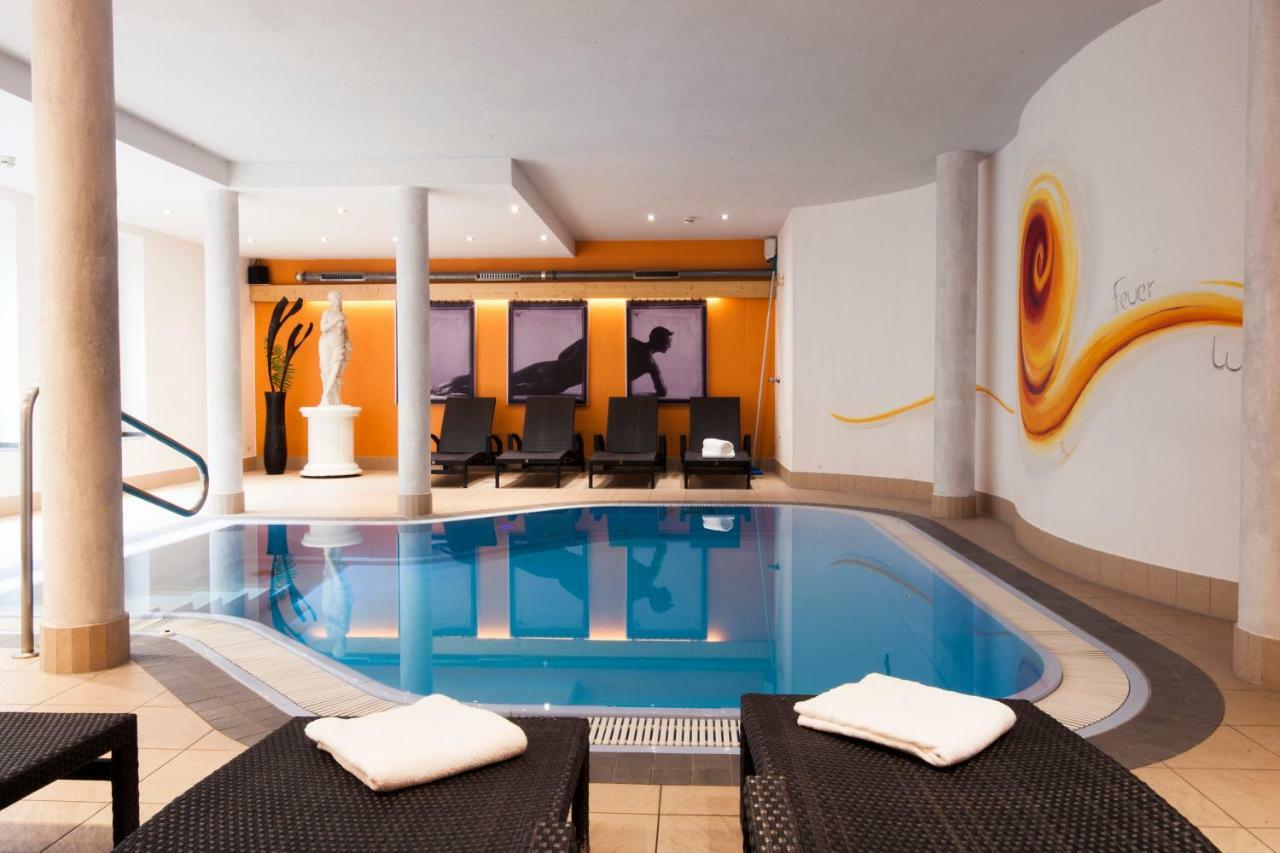 Familienhotel Alpina All Inklusive 웬스 외부 사진