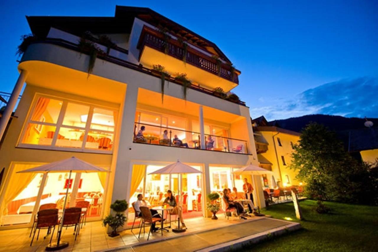 Familienhotel Alpina All Inklusive 웬스 외부 사진