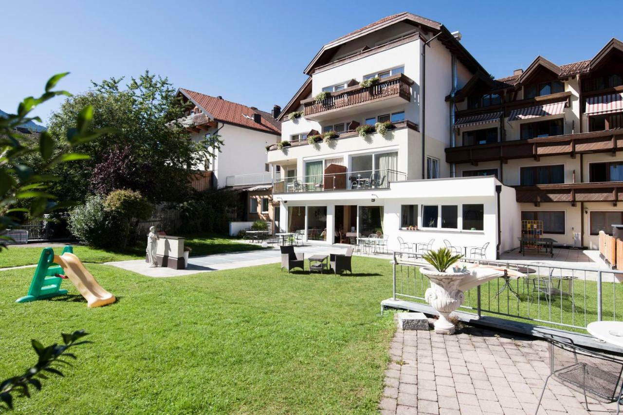 Familienhotel Alpina All Inklusive 웬스 외부 사진